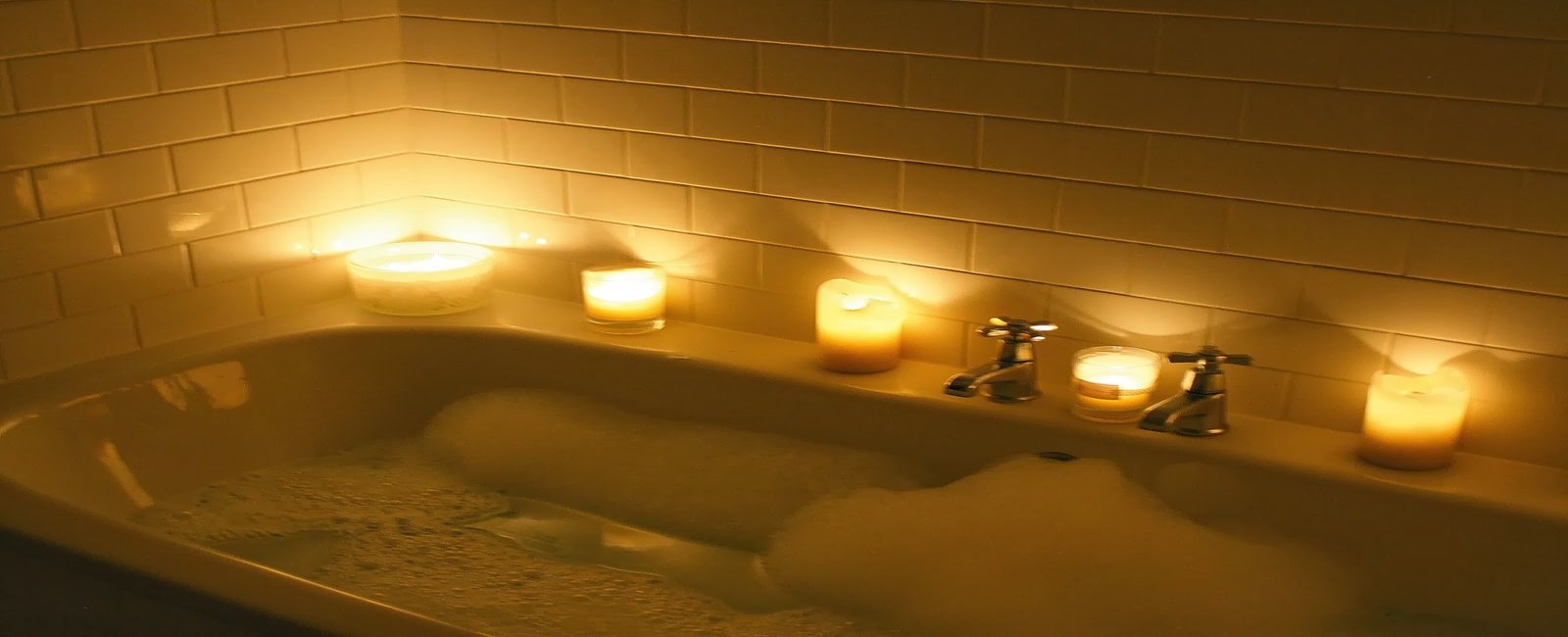 Rose moroccan bath massage in dubai
